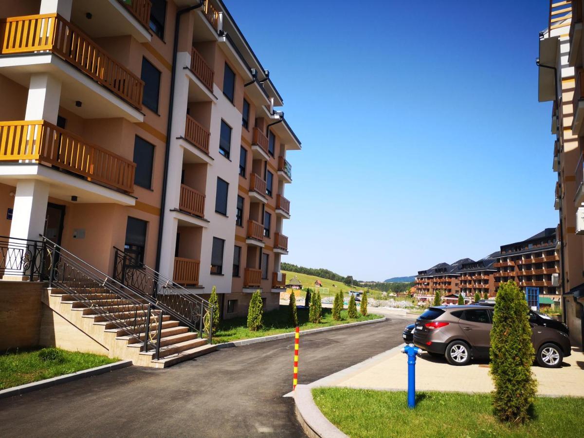 Apartman Maximus Zlatibor Exteriör bild